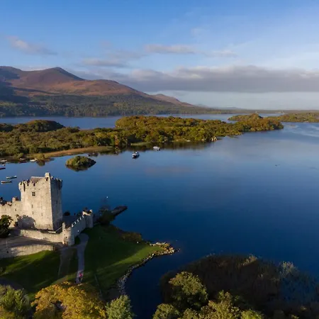 فندق Hotel Killarney 4*
