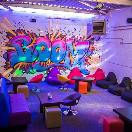 فندق Hotel Killarney كيلارني