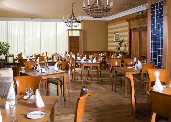 Hotel Killarney Готель 4*